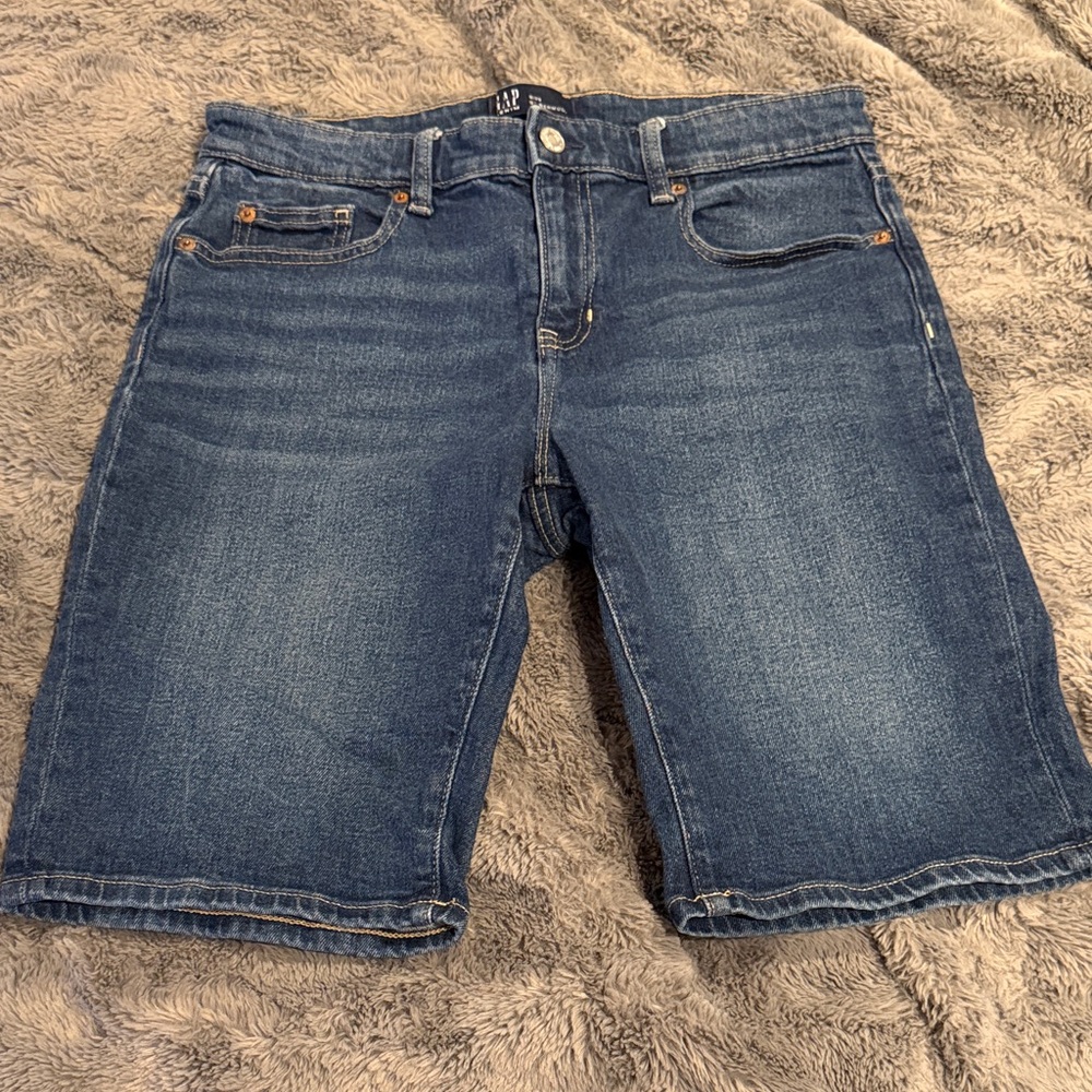 GAP Bermuda Women's Dark Blue Denim Jean Shorts Size 6 NWOT